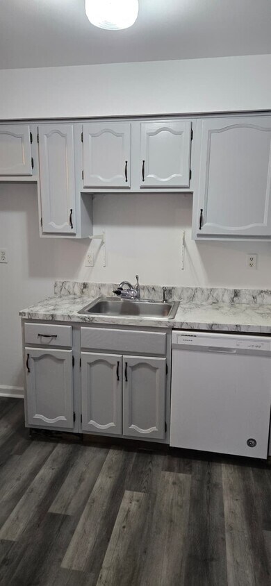 Primary Photo - 5 Union St