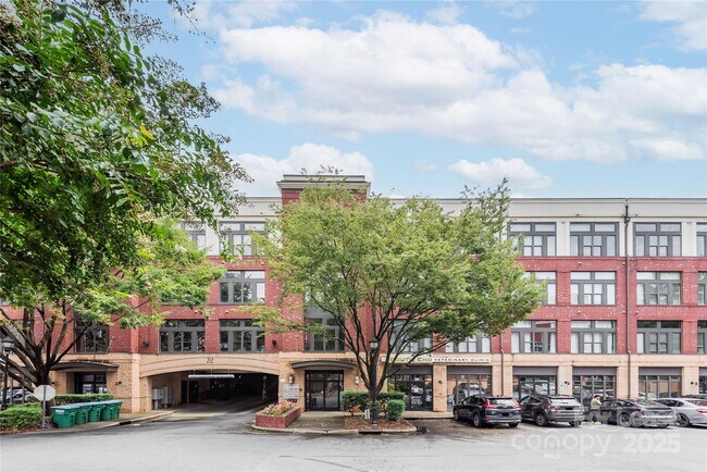 Foto del edificio - 2125 Southend Dr
