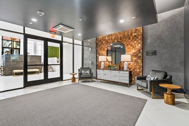 Building Photo - Modern Living in the Heart of Atlanta