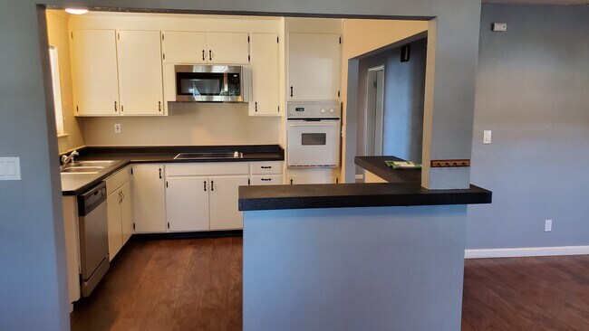 Foto del edificio - 1992 14th St