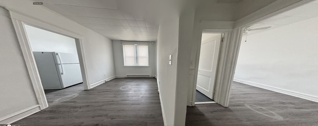 Foto del edificio - 2057 E Allegheny Ave