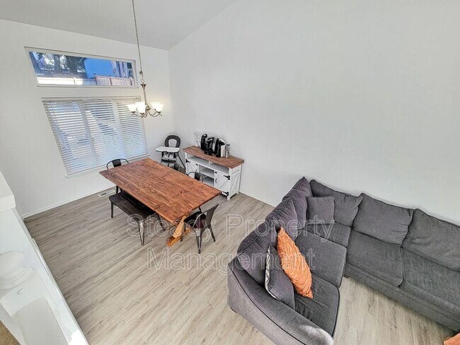 Foto del edificio - 3401 243rd St E