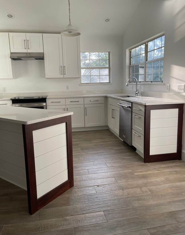 Building Photo - 1854 Mourning Dove Ln