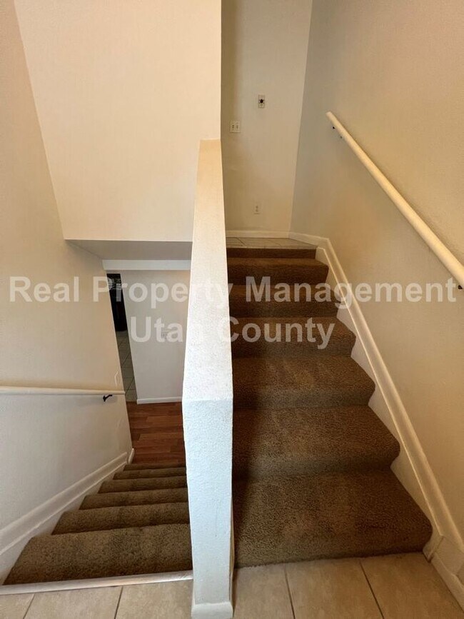 Foto del edificio - 1009 W 675 N