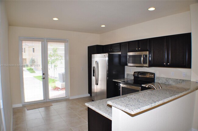 Building Photo - 17178 SW 93rd St