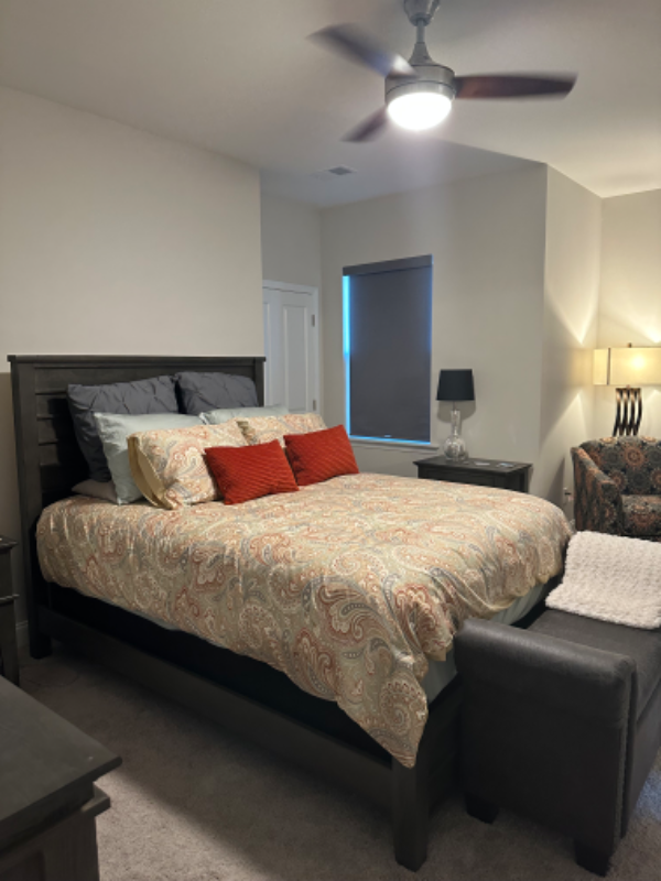 Foto principal - 139 Hawthorne Landing Dr