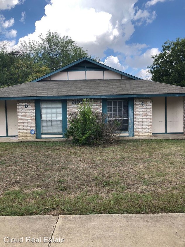 2105 Robert E Lee Dr, Killeen, TX 76543 Condo for Rent in Killeen, TX