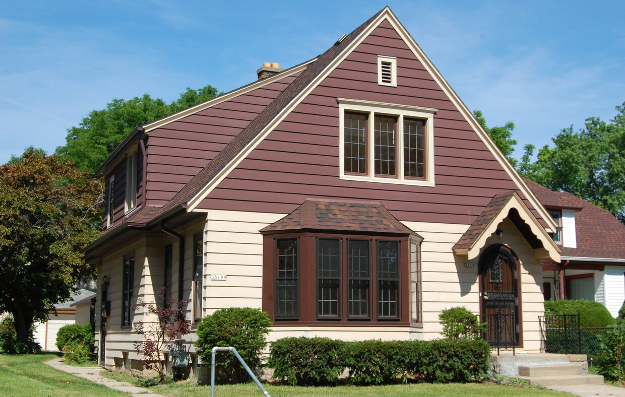 Primary Photo - 3519 N 49th St