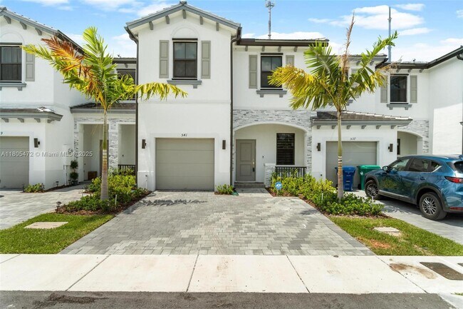 Foto del edificio - 541 NW 204th St