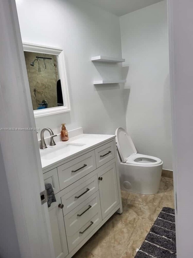 Foto del edificio - 10356 SW 11th Terrace