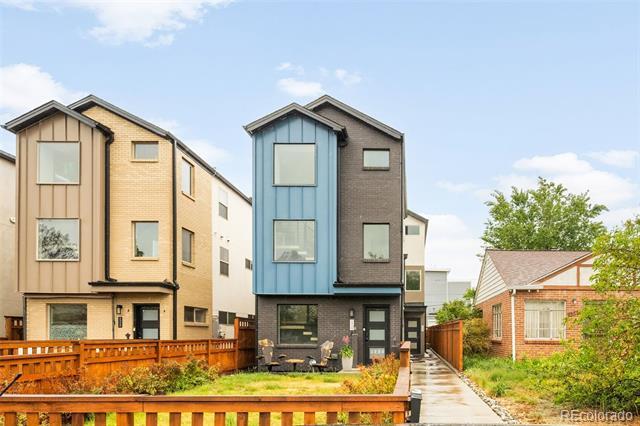 Building Photo - 1331 Yates St