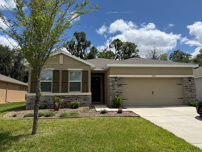 Building Photo - 12374 Eastpointe Dr