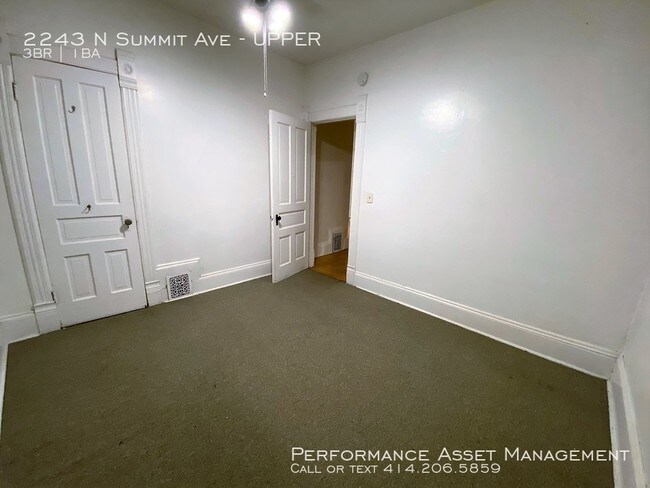 Foto del edificio - 2243 N Summit Ave