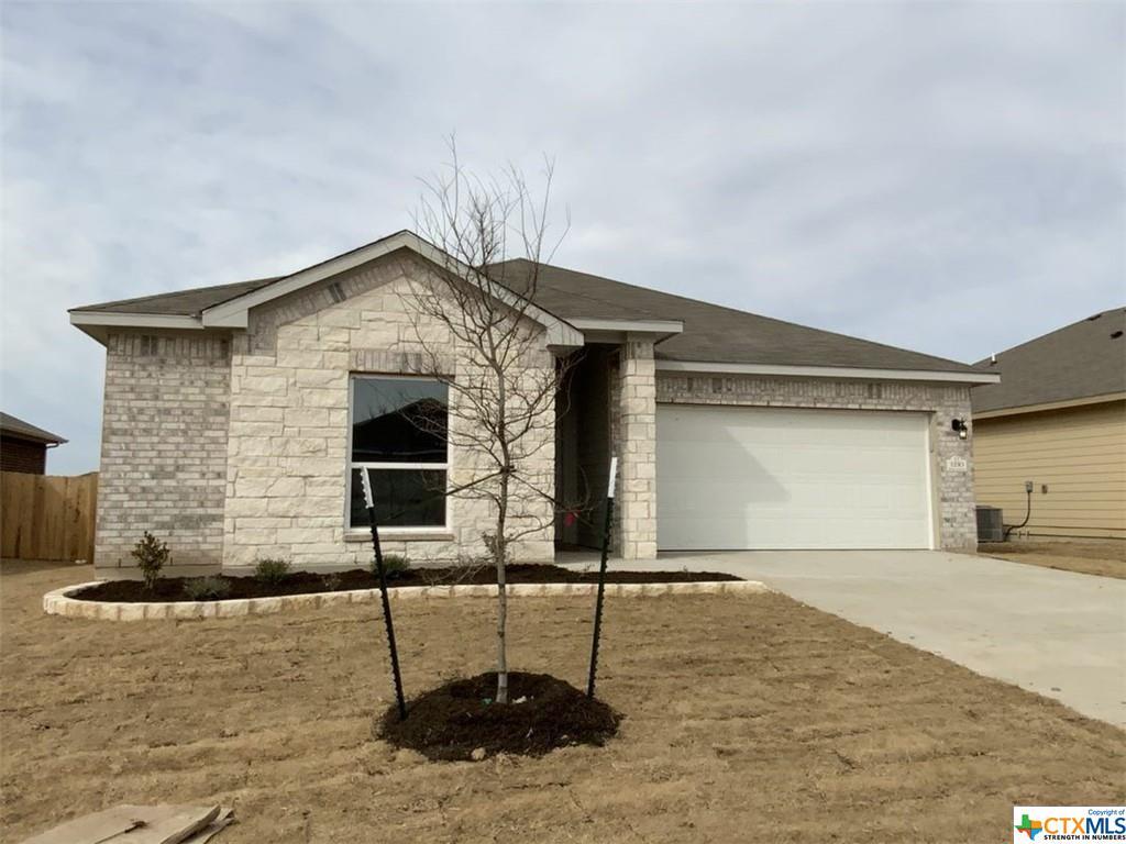 Foto principal - 1210 Lakeway Crossing Dr