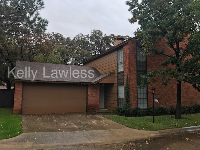 Primary Photo - 2/2.5/2 - Irving - Beverly Oaks Townhomes
