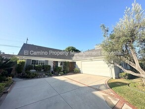 Building Photo - 750 Vinemead Dr