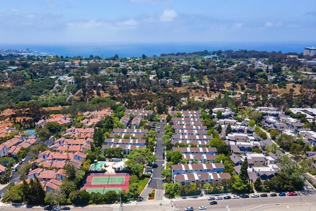 Foto del edificio - 8746 Villa La Jolla Dr