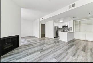 Building Photo - Kenmore Towers