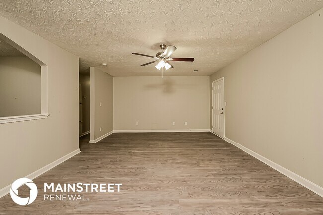 Foto del edificio - 6320 Steepleridge Ct