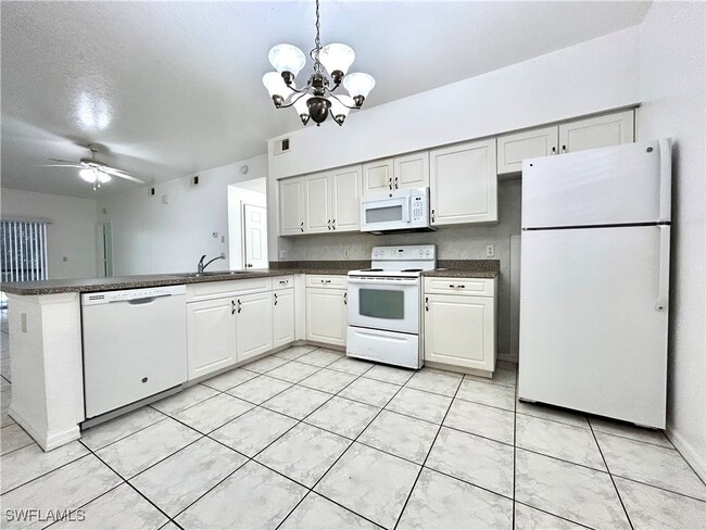 Building Photo - 1109 SW 48th Terrace