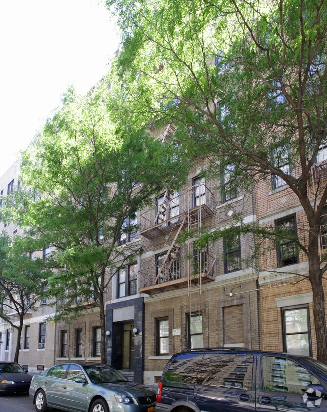 Foto del edificio - 370 S 2nd St