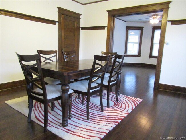 Building Photo - 53 Eaton St