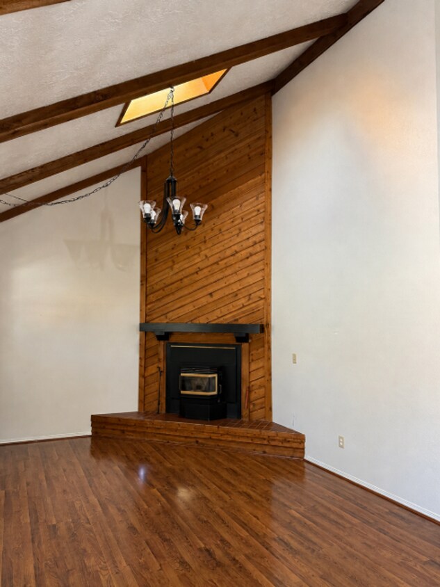 Foto del edificio - 3323 Chuckwagon Rd