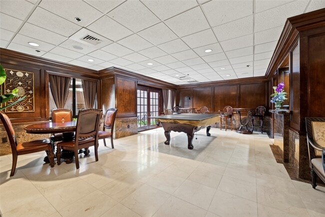 Building Photo - 3525 Sage Rd