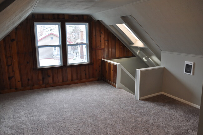 3rd Floor Bonus Room/Office - 1595 Bunts Rd