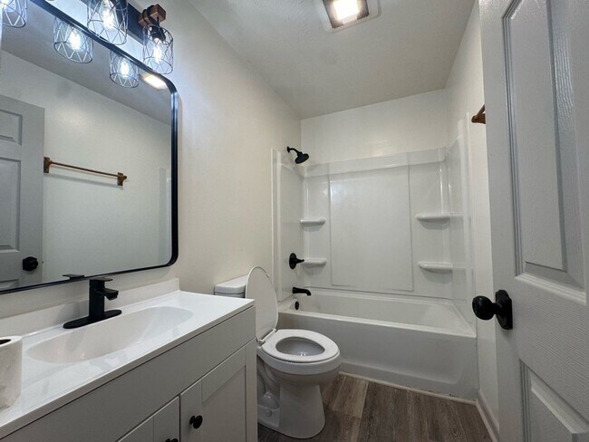 Foto del edificio - 115 Towneview Estates Dr