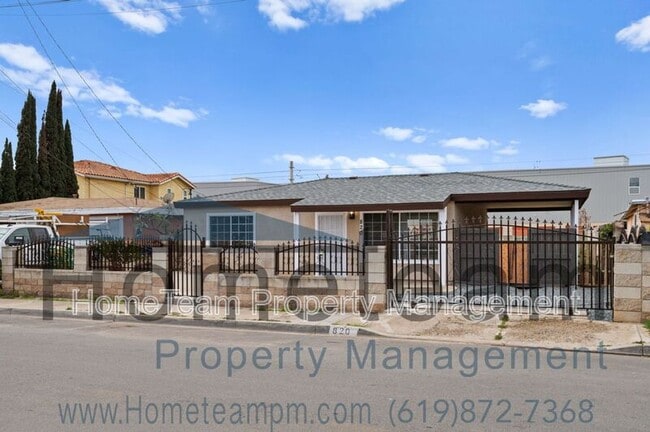 Foto del edificio - 820 Harris Ave