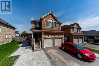 Building Photo - 114 Medland Ave