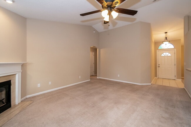 Foto del edificio - 10341 Shelby Creek Rd N