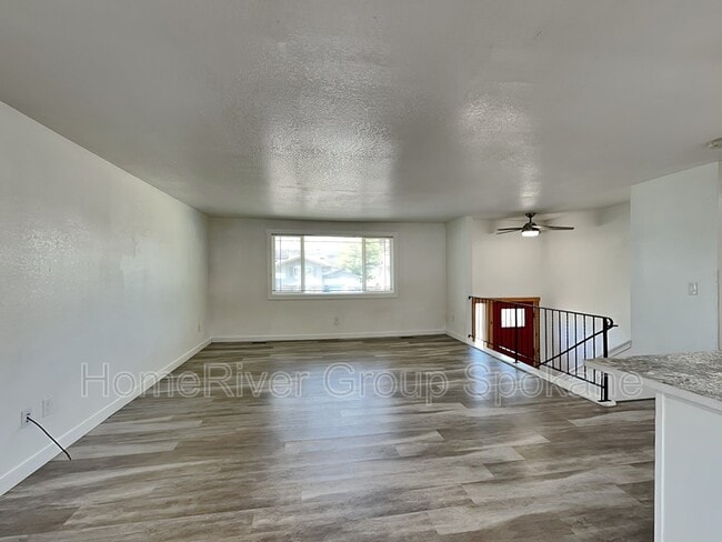 Building Photo - 6124 N Hartley St