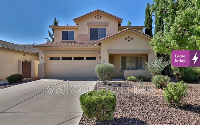 Building Photo - 14293 W Weldon Ave