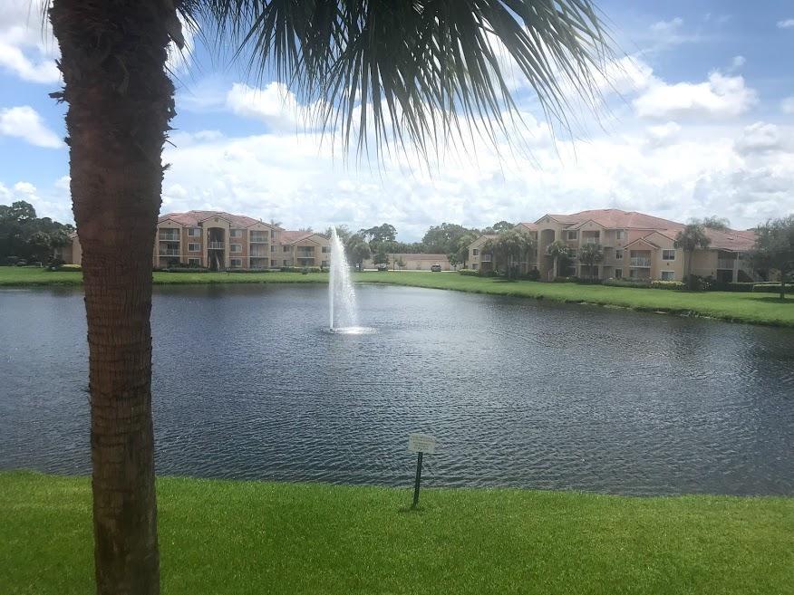 Primary Photo - 291 SW Palm Dr