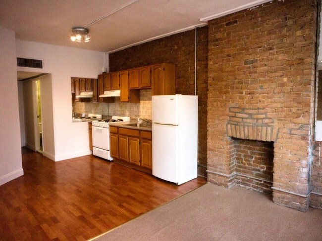 Building Photo - 6412-6418 18th Ave