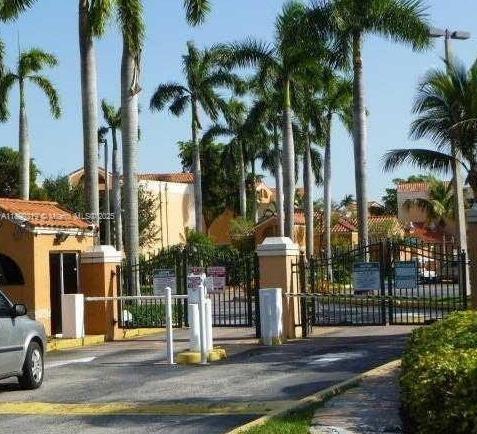 Primary Photo - 6280 NW 186th St