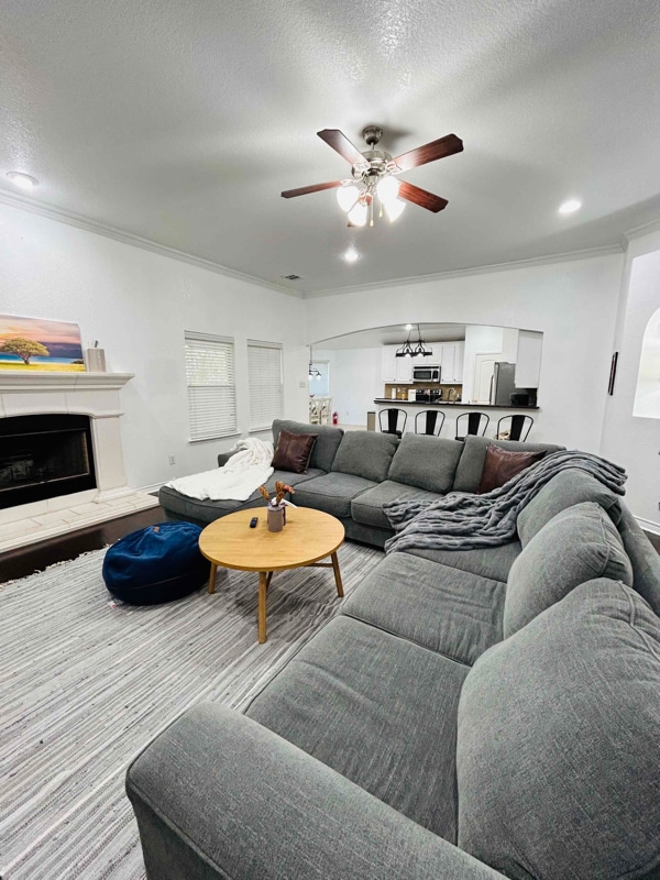 Photo - 783 Peach Ln House