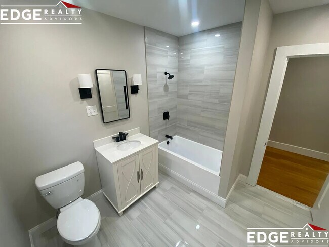 Foto del edificio - 74 Wallingford Rd