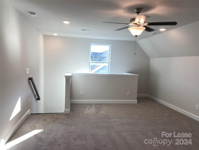 Building Photo - 5139 Natural Path Ln