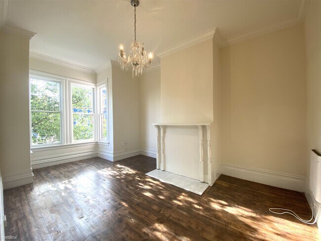 Building Photo - 3 br, 1 bath House - 1286 S Van Ness Ave