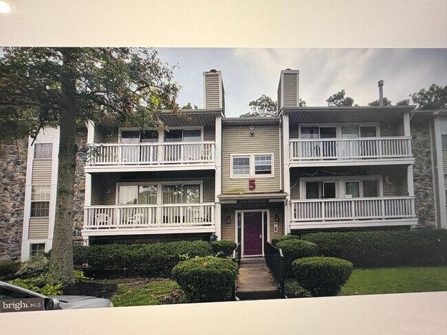 Foto del edificio - 51 Kenwood Dr