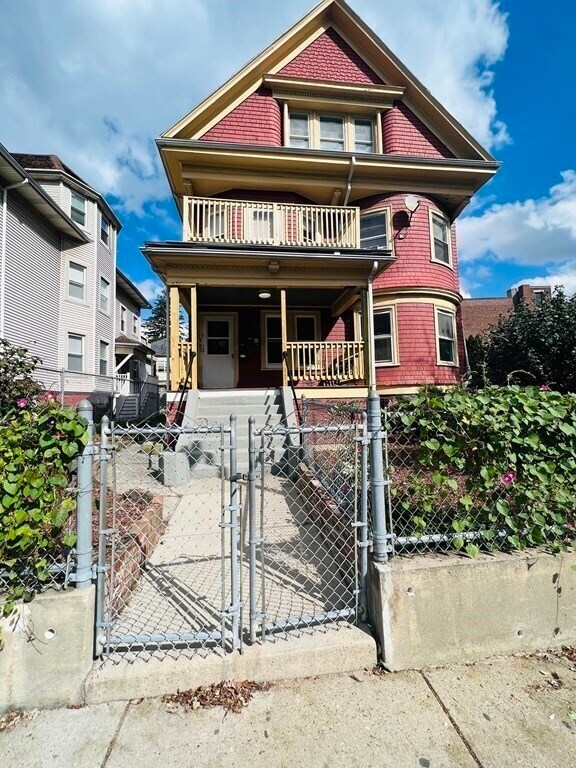 Primary Photo - 106 Geneva Ave