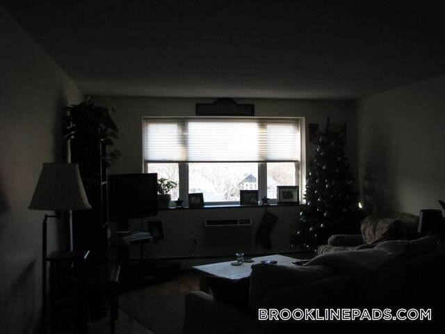 Foto del edificio - 110 Babcock St