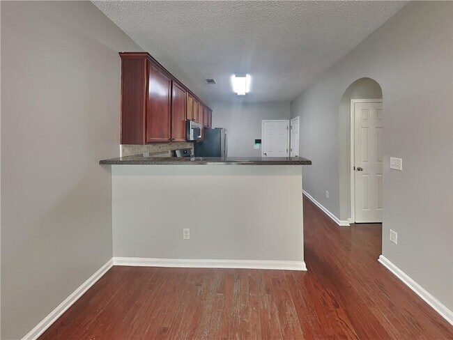 Foto del edificio - 2157 Capella Cir SW