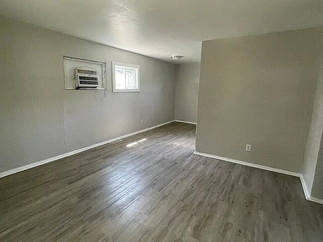 Foto del edificio - Beautiful three-bed property in Gary