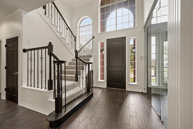 Building Photo - 2101 Tarrant Ln