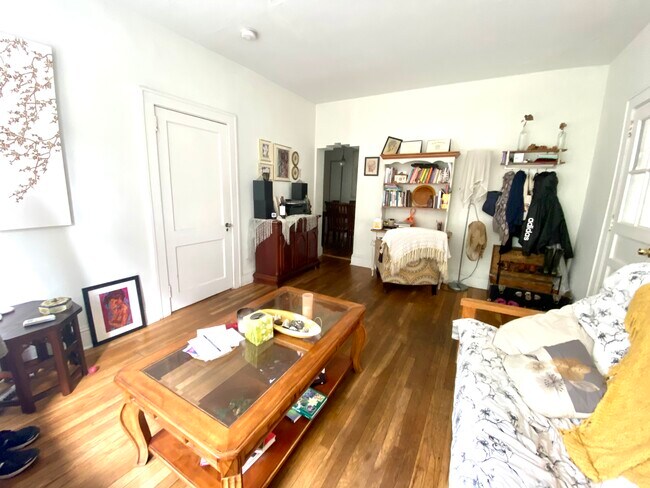Foto del edificio - 1624 SW 10th St
