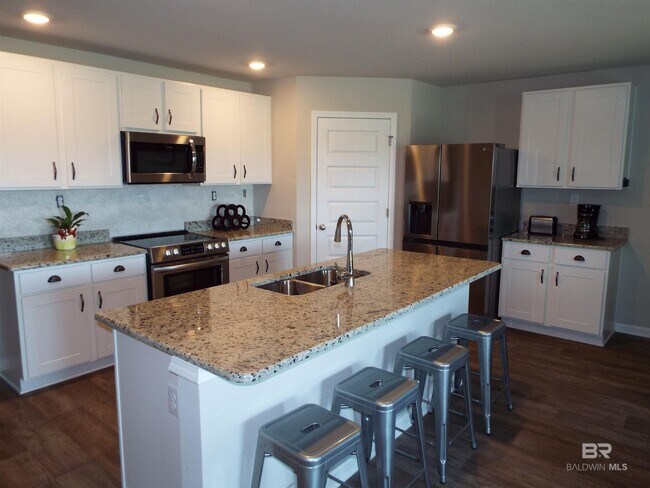 Foto del edificio - 23333 Shadowridge Dr